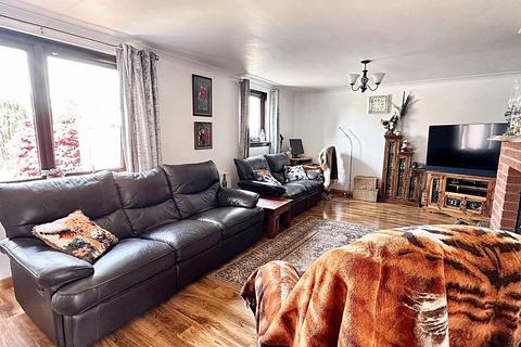 4 bedroom cottage for sale, Anderson Drive, Huntly AB54