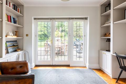 11 Deepdene Drive, Dorking, RH5 4AH