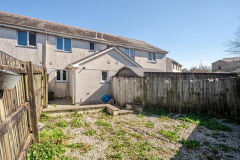 8 Chapel Close, Tuckingmill, Camborne, TR14 8QZ