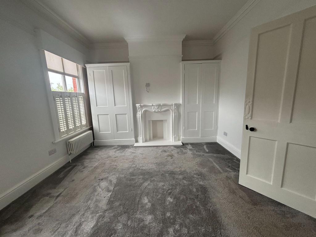 Bedroom 1 (front ) 2