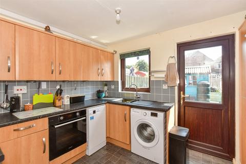 2 bedroom terraced house for sale, Chapelmount Road, Woodford Green IG8