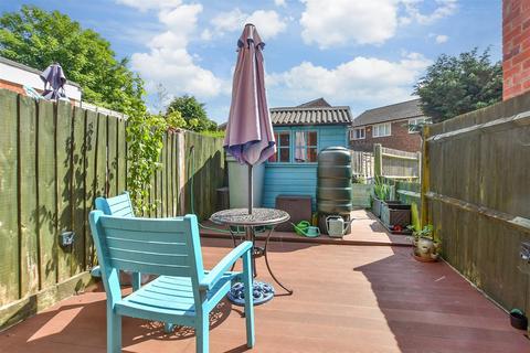 2 bedroom terraced house for sale, Chapelmount Road, Woodford Green IG8