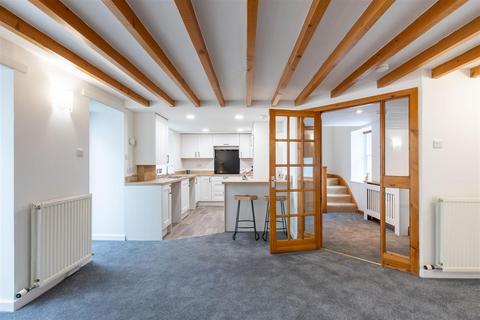 2 bedroom terraced house for sale, Tron Square, Dunning, Perth
