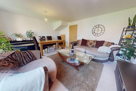 15 Abbotsbury Drive, Daventry, NN11 2LB
