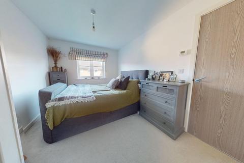 15 Abbotsbury Drive, Daventry, NN11 2LB
