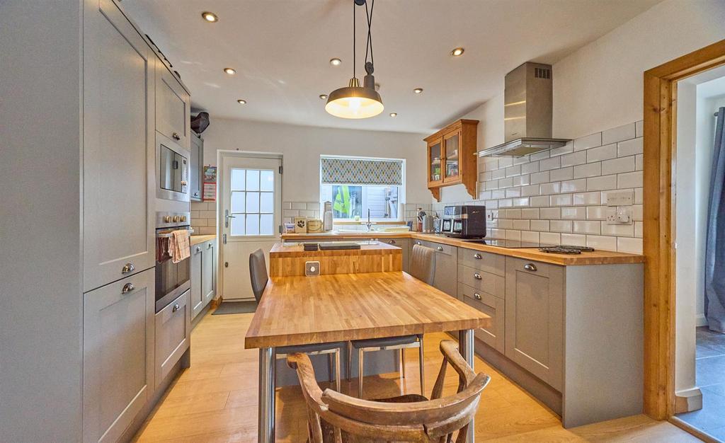 Open Plan Lounge/Dining/Kitchen