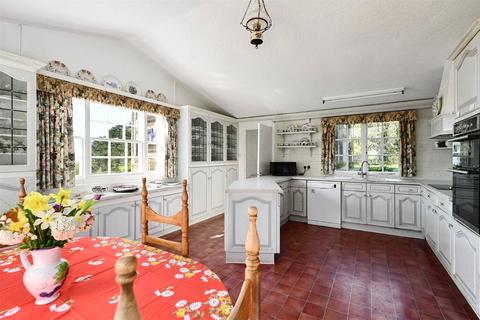 undefined, Cowbeech Hill, Cowbeech