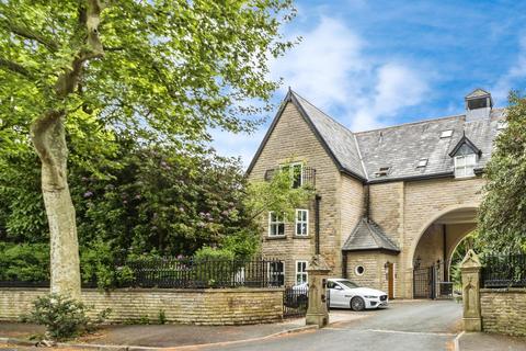 2 bedroom apartment to rent, The Gatehouse