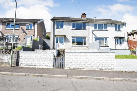22 Brynifor, Mountain Ash, CF45 3AA
