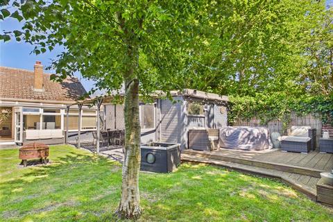 2 bedroom semi-detached bungalow for sale, Samsons Road, Brightlingsea