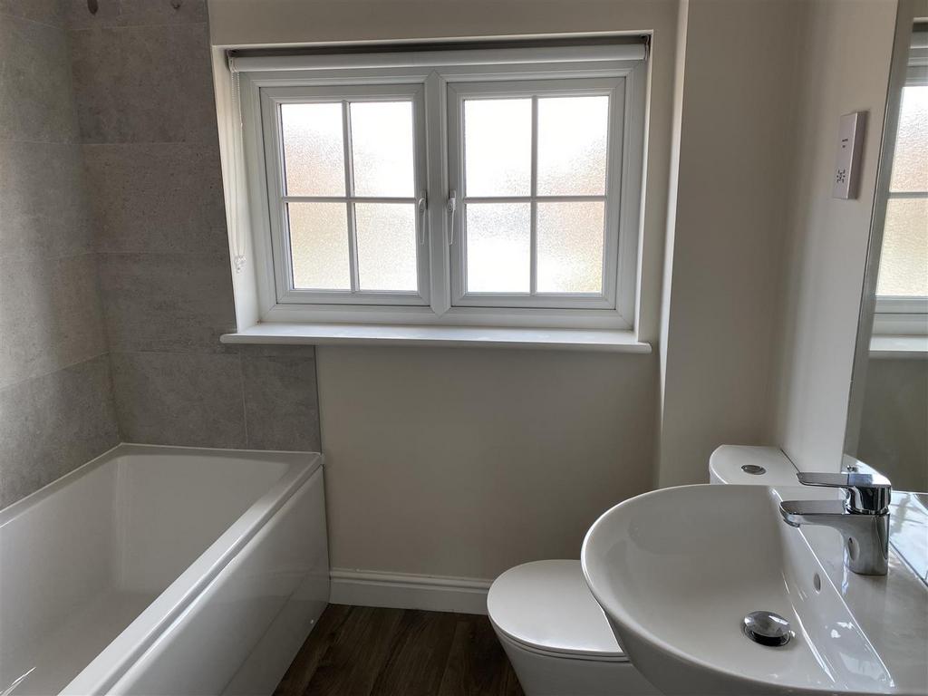 Bathroom.jpeg