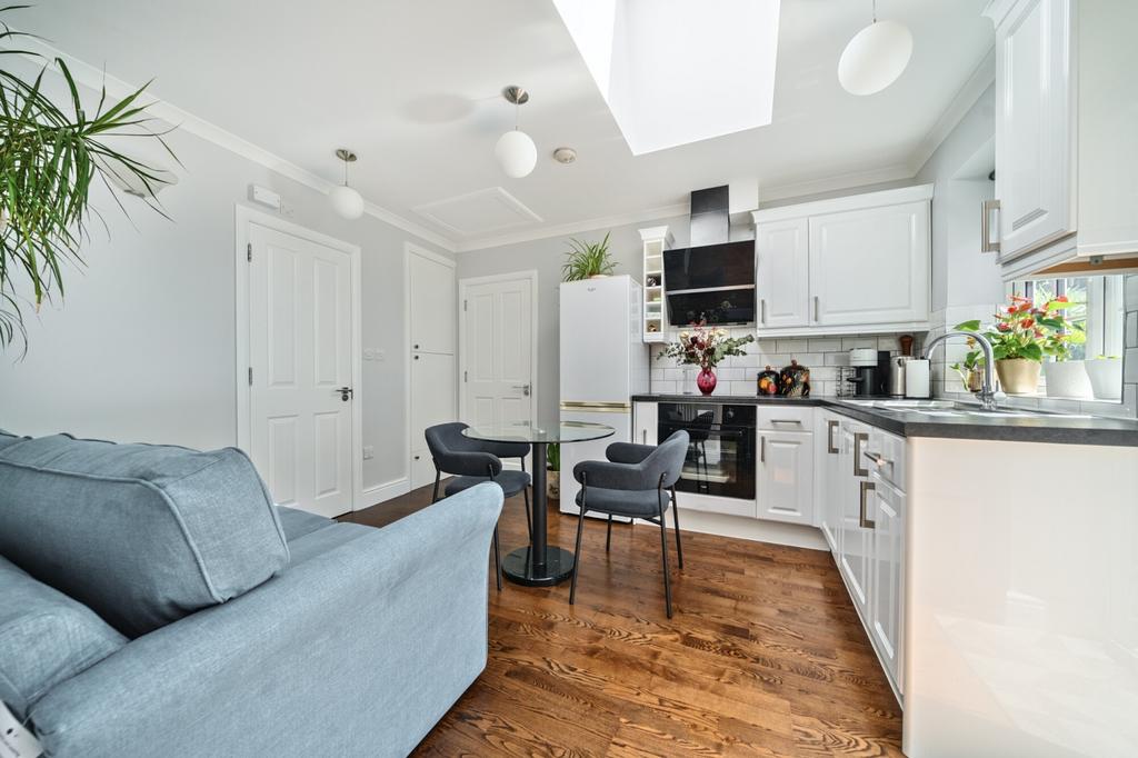 Reception/Kitchen