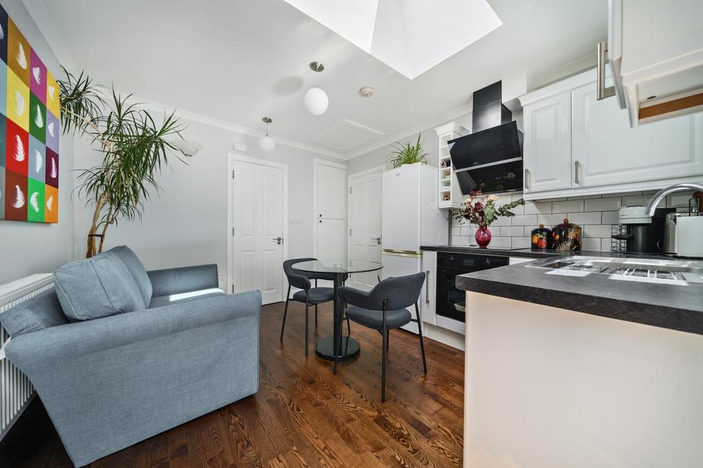 Reception/Kitchen