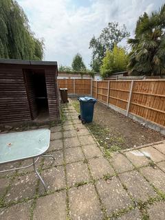 2 bedroom maisonette to rent, Harrow, HA2