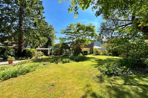 undefined, Broadstone