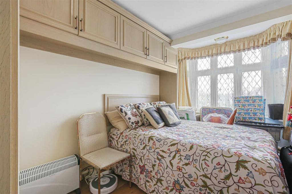 Ground floor   bedroom 3