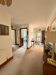 4 bedroom detached bungalow for sale, Blaenau Road, Ammanford SA18