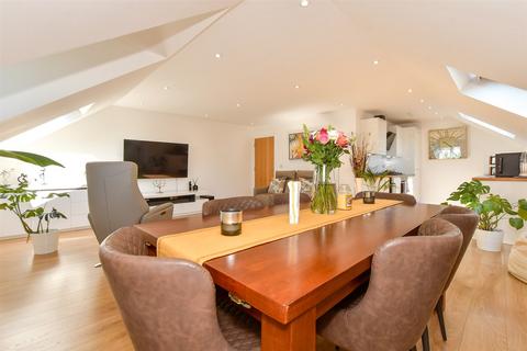 36 Louisa Oakes Close, London, E4 8AS