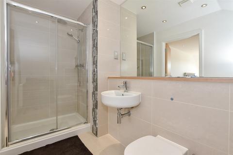 36 Louisa Oakes Close, London, E4 8AS