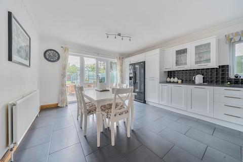4 bedroom detached house for sale, Barberry Farm Road, Yatton, BS49