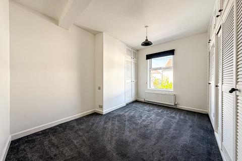 2 Cherry Grove, Taunton, TA2 7SH