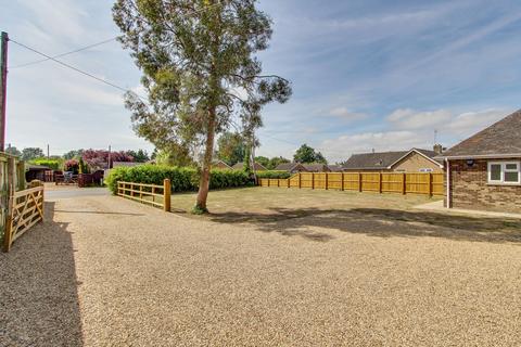 Greyholme The Cottons, Outwell, Wisbech, PE14 8TL