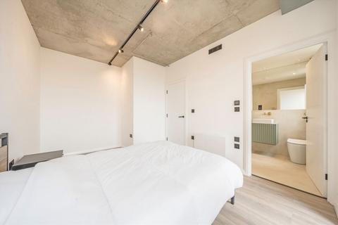 undefined, Maryland Point, London E15