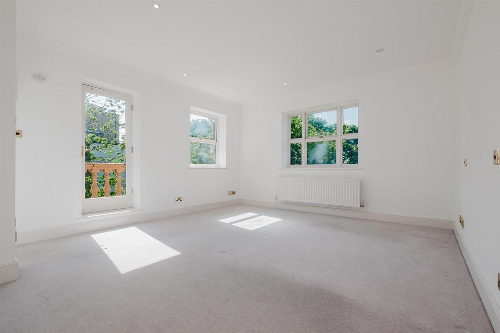 Principal Bedroom 1