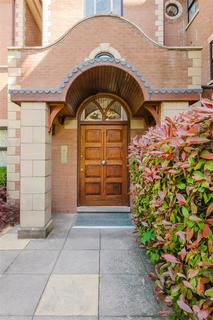 3 bedroom apartment for sale, Park Road, Bowdon