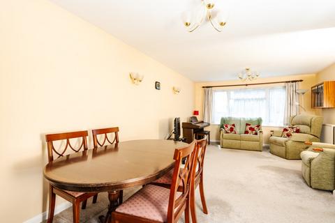 undefined, Queen Mary Avenue, Hove BN3