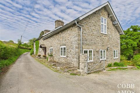 undefined, Llanwrthwl, Llandrindod Wells