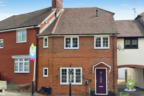 8 The Topiary, Lychpit, Basingstoke, RG24 8YX