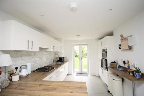 13 Burgh Drive, Newton Leys, Milton Keynes, MK3 5RJ