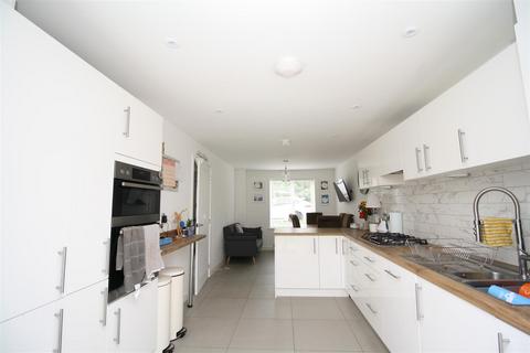 13 Burgh Drive, Newton Leys, Milton Keynes, MK3 5RJ