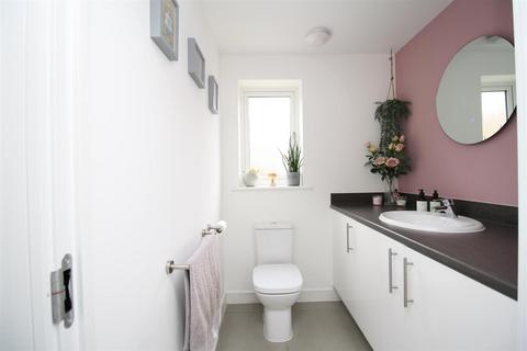 13 Burgh Drive, Newton Leys, Milton Keynes, MK3 5RJ