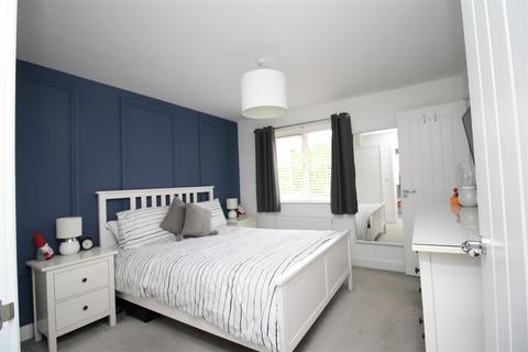 13 Burgh Drive, Newton Leys, Milton Keynes, MK3 5RJ