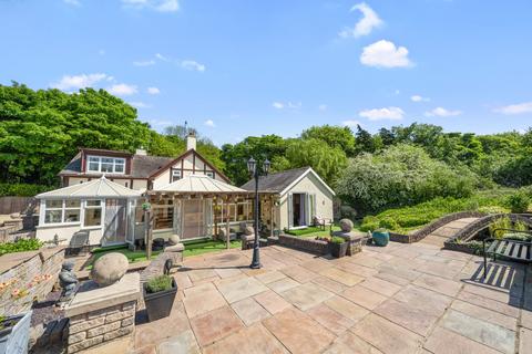 4 bedroom detached house for sale, Hall Lane, Bold, WA9