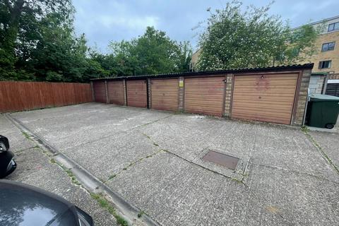 Garage to rent, Hounslow,  Hounslow, TW14