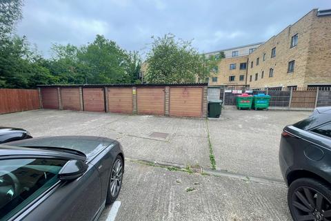 Garage to rent, Hounslow,  Hounslow, TW14