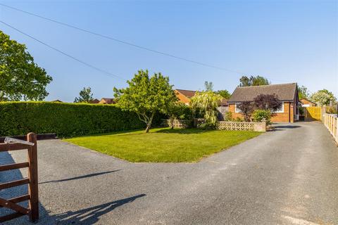 2 bedroom detached bungalow for sale, Church Road, Friskney, Boston
