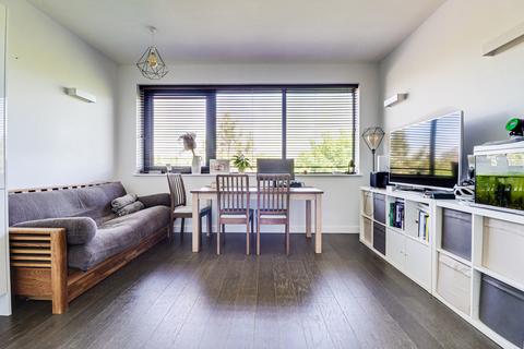 1 bedroom flat for sale, Everard Close, St Albans, AL1