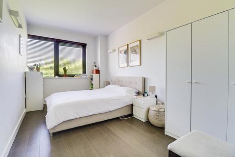 1 bedroom flat for sale, Everard Close, St Albans, AL1