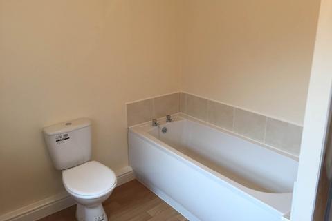 3 bedroom terraced house to rent, Tower View, Newcastle Upon Tyne NE15