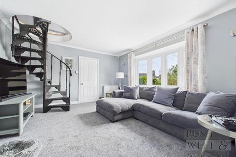 4 bedroom detached house for sale, Silverhill Avenue, St. Leonards-On-Sea