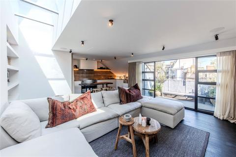 2 bedroom penthouse for sale, Pollen Street, London, W1S
