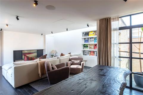 2 bedroom penthouse for sale, Pollen Street, London, W1S