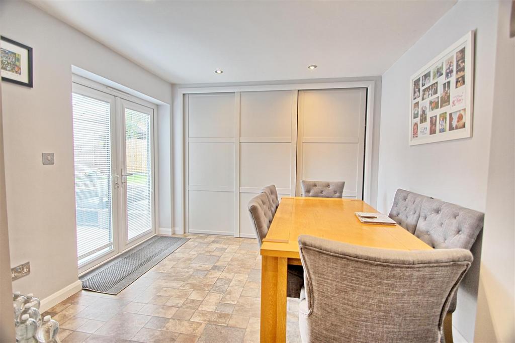 Breakfast room