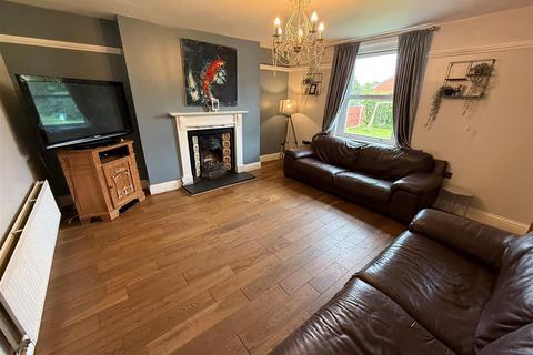 4 bedroom detached house for sale, St. Martins Road, Gobowen