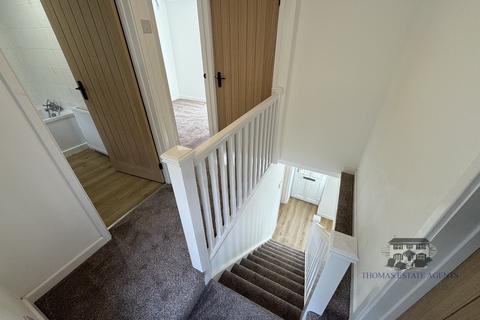 undefined, High Street, Gilfach Goch, Porth, Rhondda Cynon Taff. CF39 8SH
