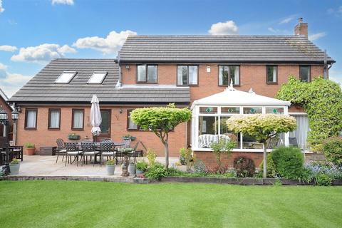 4 bedroom detached house for sale, Highlows Lane, Yarnfield, Stone